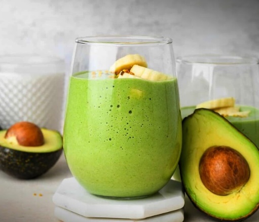 batido de aguacate con leche