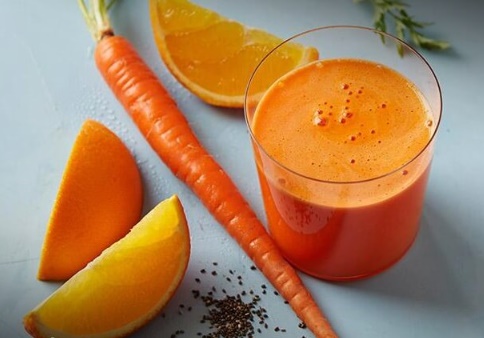 licuado de naranja y zanahoria